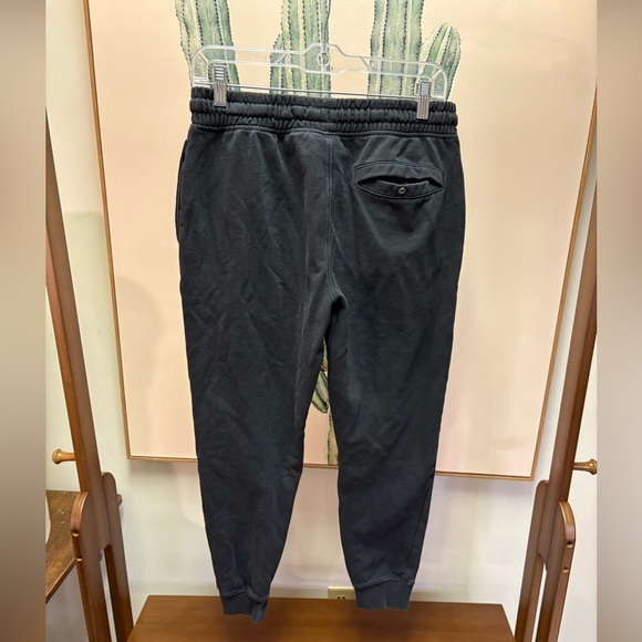 2/$20 Gymshark Women’s Small Two Pairs Pink/Black Leggings & Faded Sweatpants - Picture 6 of 12